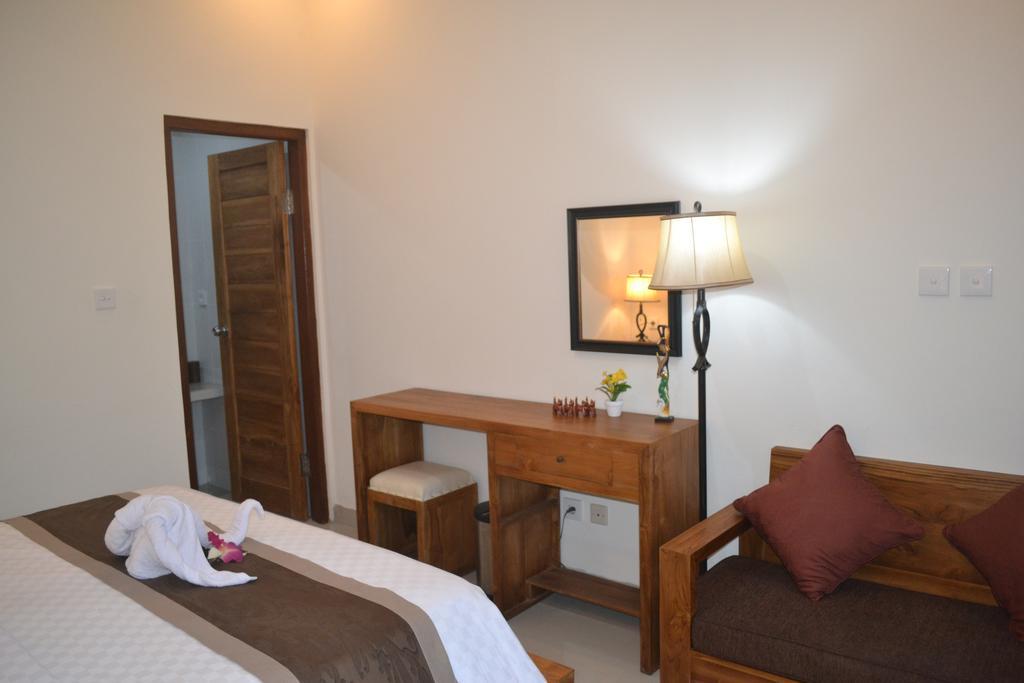 Master Homestay Amed  Exterior photo