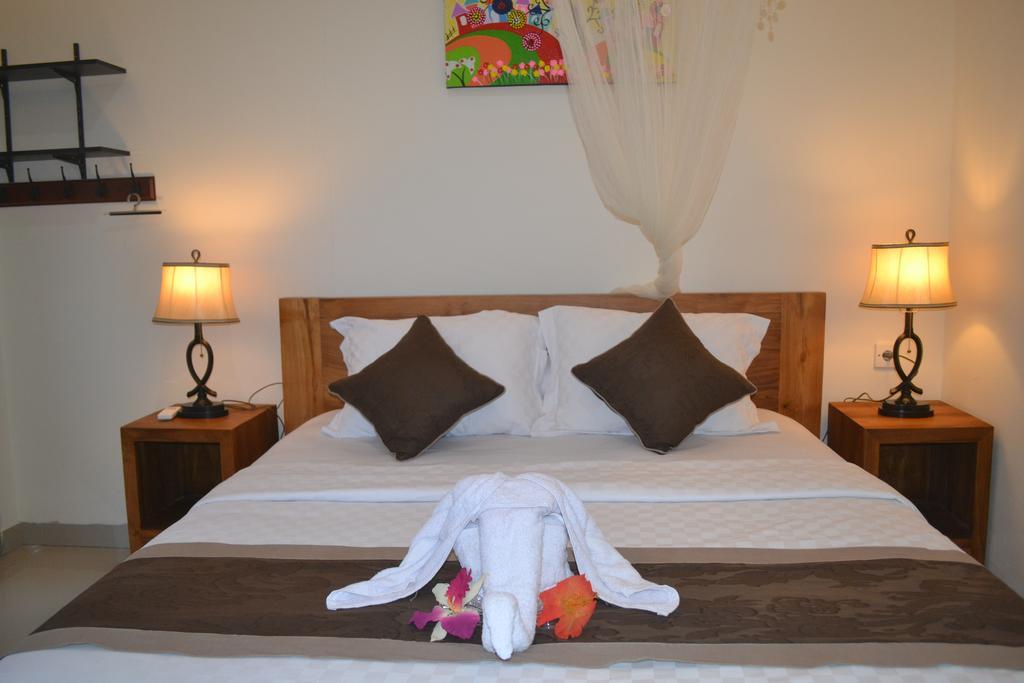 Master Homestay Amed  Exterior photo