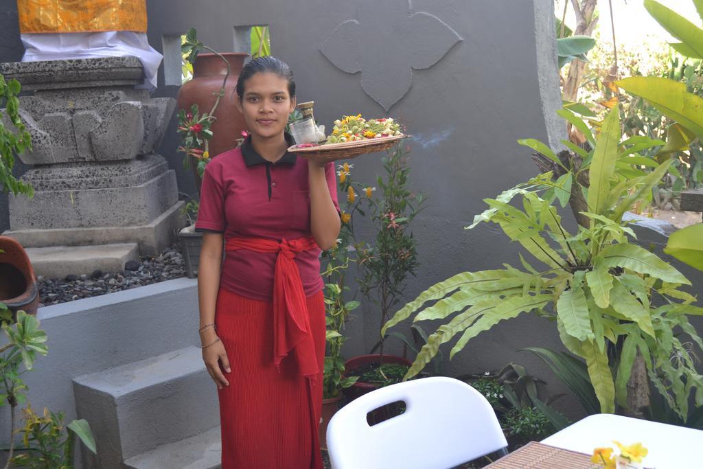 Master Homestay Amed  Exterior photo